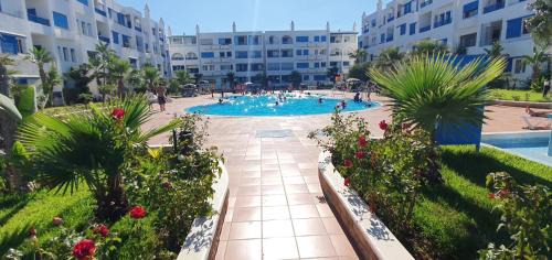 Marina Smir Apartment | Residonce Rmilat Garden U 5-6 vue sur la piscune