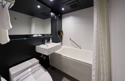 Kitahama Hotel | Resol Hotel Trinity Osaka