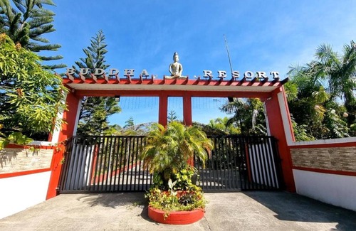 Bugallon Resort | Resort ∙ 27 guests