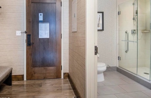 Avon Condo | Resort and Spa | Ski in/out | Health Club | Spa | Rm Service |