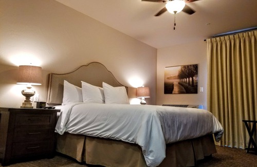 Eagle Point Hotel | Resort at Eagle Point