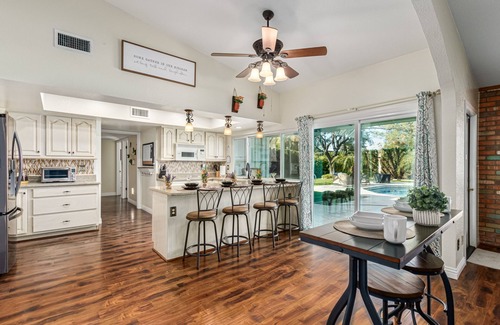 Glendale House | Resort Backyard w/Private Pool- Spacious Home close to Stadium & Spring Training