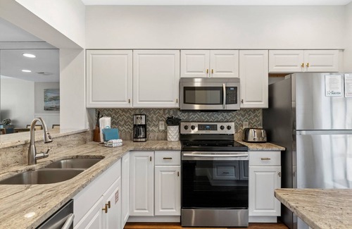 Sandestin House | Resort Beachside 2 BR Townhome sleeps 6 + Golf Cart + Fire pit!