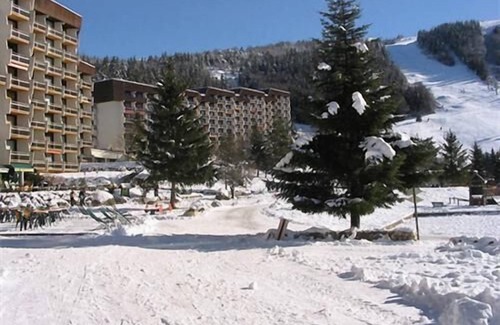 Villard-de-Lans Apartment | Resort center, 4th floor, parking, tv, ski locker, 43m², Villard de Lans