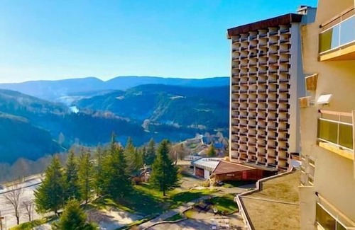 Villard-de-Lans Apartment | Resort center, 7th floor, balcony, parking, 63m², Villard de Lans