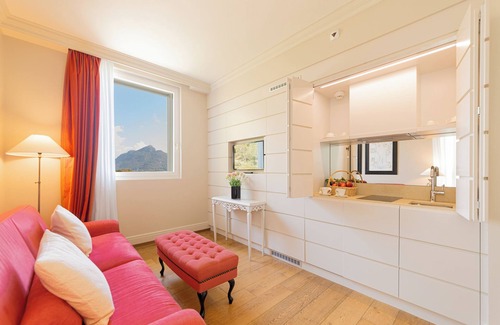 Agra Hotel | Resort Collina d'Oro