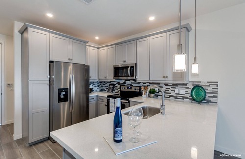 Chandler Condo | Resort Condo in Desirable Chandler. Tons of Amenities. Walk to Everything! 30 Night Min!