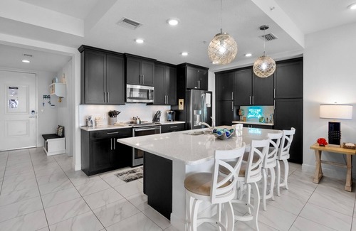 Whitney Beach Condo | Resort Condo with Pool, Water Views and Near Anna Maria Beach