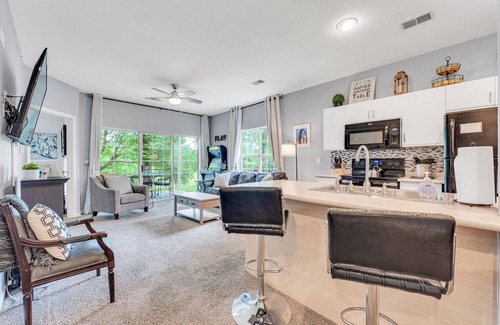 Branson Condo | Resort golf condo w/arcade & jacuzzi tub