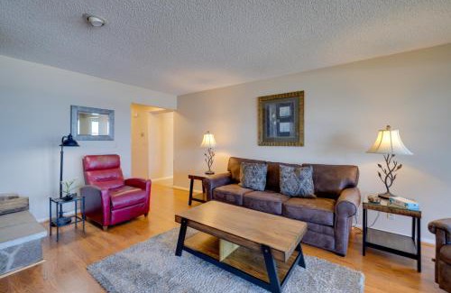 Lincoln Beach Apartment | Resort Lincoln Condo with Ocean Views and Pool Access!