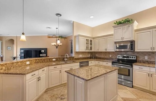 Estero House | Resort Living at a Low Price!