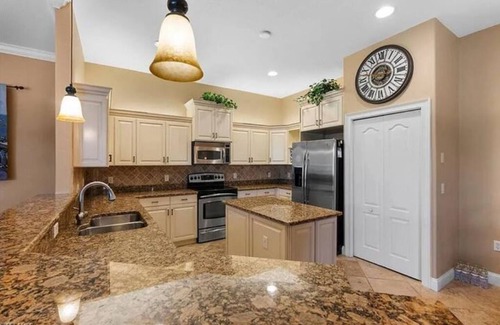 Estero House | Resort Living at a Low Price!
