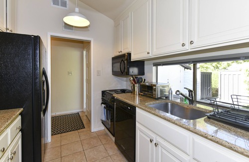 Napa Condo | Resort Living with Golf Course Views
