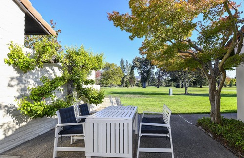 Napa Condo | Resort Living with Golf Course Views