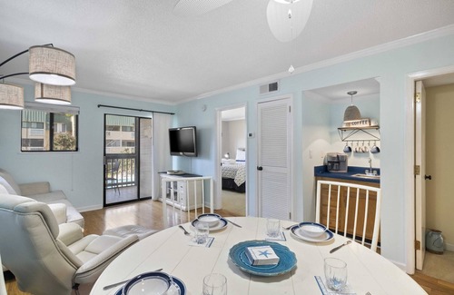 Palmetto Dunes Condo | Resort of the Water w/Indoor Outdoor Pools, Hot Tub, Tennis, Fitness Center !