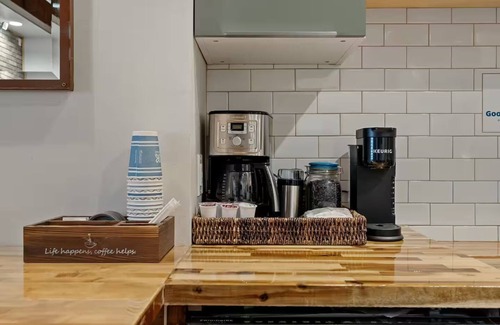 Stockton Hotel | Resort Perks: 10 beds, Ocean Loft, tent & kitchen