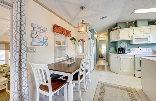 Braden River House | Resort Pool & Hot Tub: Home 8 Mi to Dtwn Sarasota