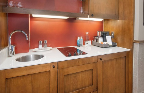 Avon Condo | Resort & Spa, Ski In/Out, Ski Valet, Concierge, Hot tubs, Health Club, Rm Srvc