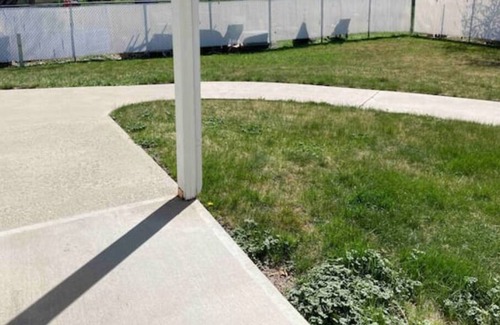 Baker City House | Resort Street Resort Suite #B