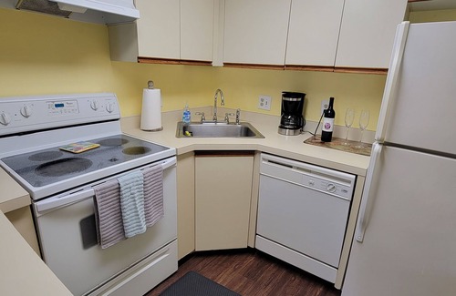 Port Canaveral Condo | Resort Style 2BD/2B Townhome with Ocean Views and Pool!