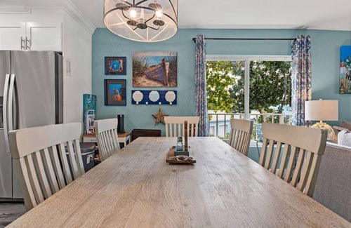 Seven Mile Beach Condo | Resort Style Condo Complex on Seven Mile Beach-SUNSET COVE 228