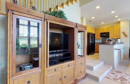Waikoloa House | Resort-style home with pool & hot tub access - near beach & golf