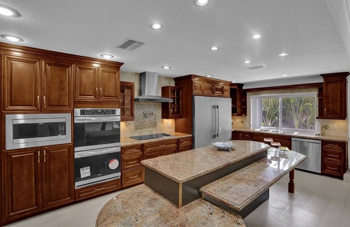 Inverrary House | Resort style in the city of fort lauderdale
