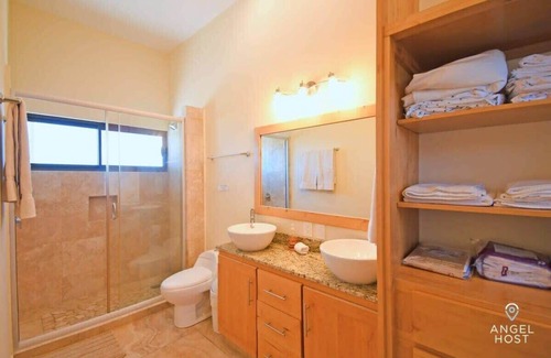 La Ventana Condo | Resort-style Stay with Ocean Views, Pool, BBQ, Gym