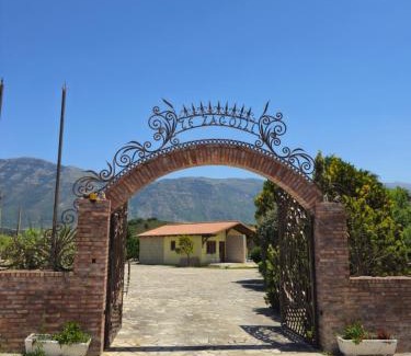 Orikum Bed & Breakfast | Resort Te Zagolli