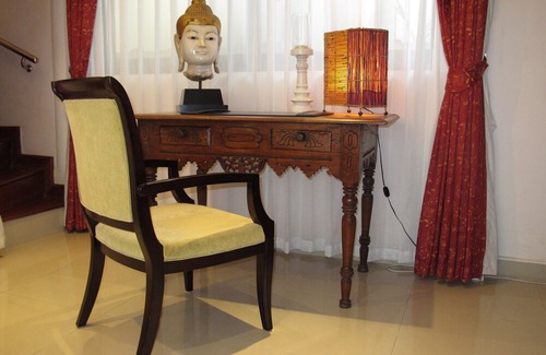 Jomtien Villa | Resort The Three Elephants