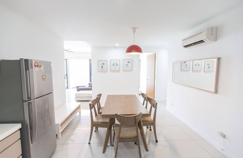 Kuala Lumpur City Centre Apartment | Resort view KLCC & KL Tower sweet suties 21