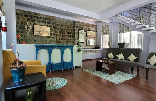 Yercaud Hotel | Rest and Beyond Lake Stays