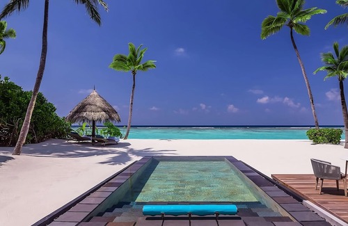 Reethi Rah Hotel | Rest and Relaxation! Balcony w/Beach View, Private Beach, Outdoor Pool