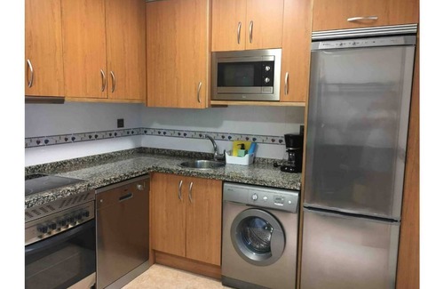 Villaviciosa Apartment | Rest, peace and light! family apartment