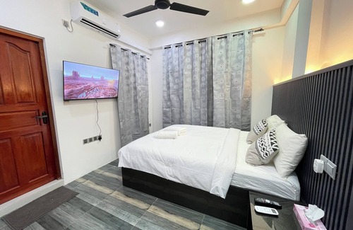 Male Hotel | Rest&Relax deluxe Room with balcony