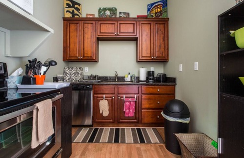 Lower Garden District House | Rest, Relax, Recharge in Fully Equipped 1BR Space