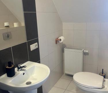Uniejow Hotel | Restauracja Dobre Smaki