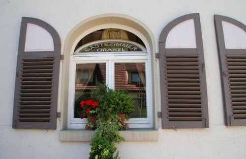 Oberstenfeld House | Restaurant Orakel