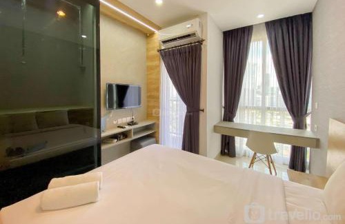 Semanggi Apartment | Restful and Comfortable Studio at Ciputra World 2 Apartment By Travelio
