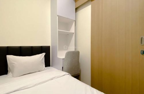 East Jakarta Apartment | Restful and Modern Look 2BR at Meikarta Apartment By Travelio
