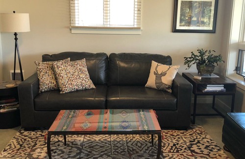 Estes Park Apartment | Restful Retreat / Walk to Downtown Estes