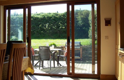 Crookhaven Cottage | Restored stonebuilt boathouse, in the beautiful fishing village of Crookhaven