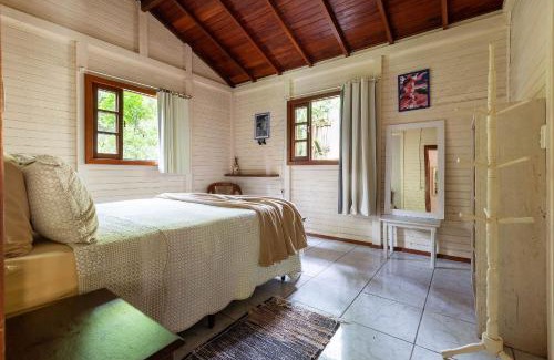 Santo Amaro da Imperatriz Villa | Retiro Águas Encantadas: Cachoeira e Águas termais