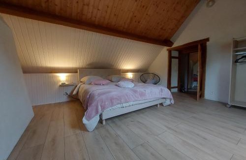 Chateaudun House | Retraite Champêtre avec Jardin, Piscine et Proximité Château à Châteaudun - FR-1-581-134
