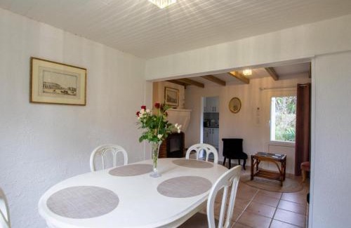 Ginestet House | Retraite Périgourdine avec Piscine Partagée, Clim, Vélo et Proximité de Bergerac - FR-1-616-364