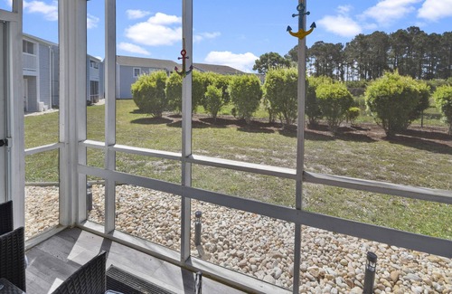 Surfside Beach Condo | Retreat At Glenns Bay 203e 2 Bedroom Condo