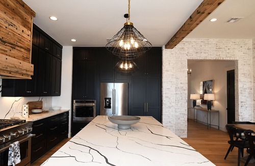 Longtown House | Retreat At Lookout Cove