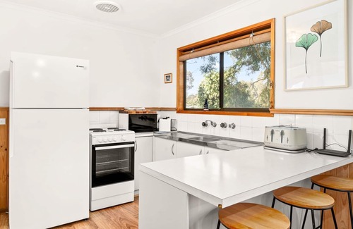 Cowes House | Retreat At Red Rocks Beach