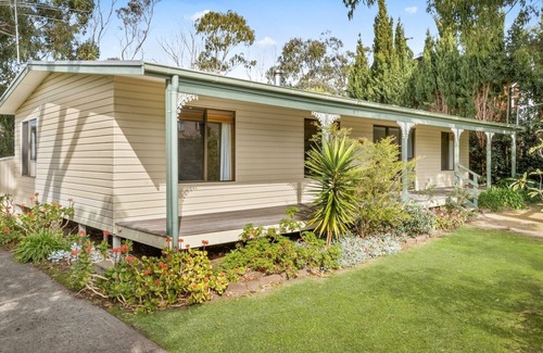 Cowes House | Retreat At Red Rocks Beach