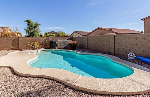 Laredo Ranch House | Retreat at San Tan 4BR by Casago